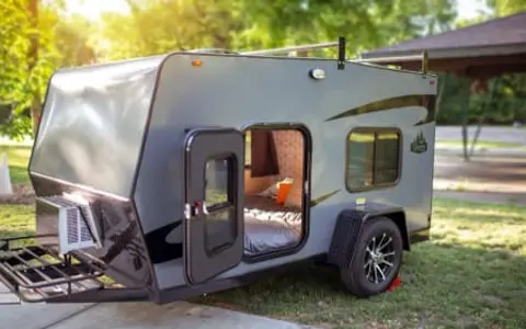 Superior Lite Camper “Bisonte” Custom Teardrop Square-drop Camper