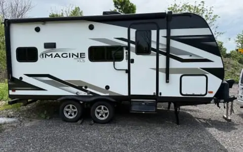 Grand Design Imagine Travel Trailer