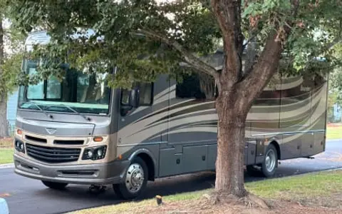 2017 Fleetwood Bounder (SAL 1604)