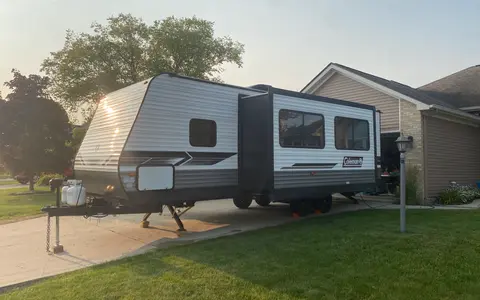 2022 Coleman Cozy Camper | Sleeps 6-8 | Family Friendly | Adventure Ready!