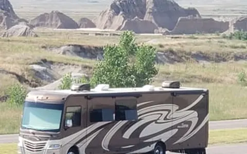 "Mo" fun- 2015 Coachmen Encounter 36BH(Bunk House)