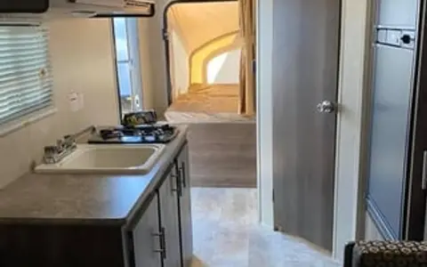 2018 KZ Escape E160RBT