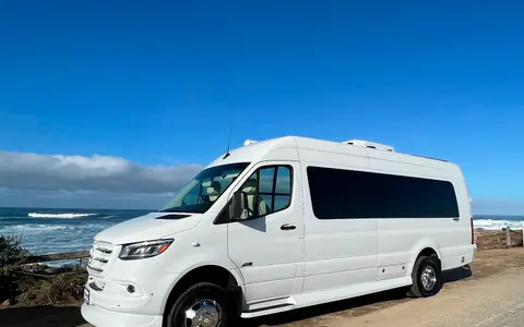 Native Adventures 2022 Luxury Sprinter