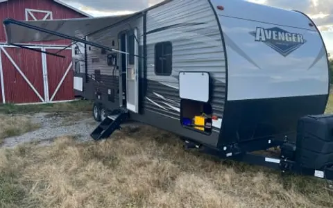 2019 Avenger 31DBS
