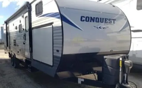 2017 Gulf Stream RV Conquest 30FRK