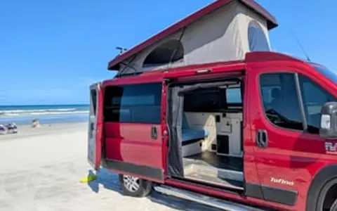 2021 Pleasure-Way Tofino Std. Model