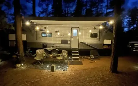 2 Bedroom Bunkhouse, Very Spacious! Sleeps 8 Comfortably