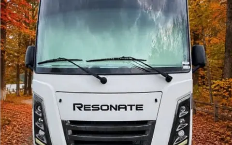 2024 Resonate 33' Class A Family Bunkhouse with Beautiful Interior!