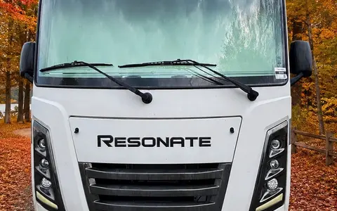 2024 Resonate 33' Class A Family Bunkhouse with Beautiful Interior!