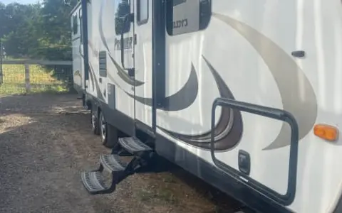 keystone bullet bunkhouse with outdoor mancave