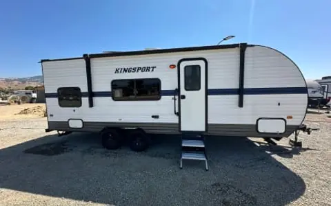 Kingsport Travel Trailer • Easy Setup • Sleeps 6