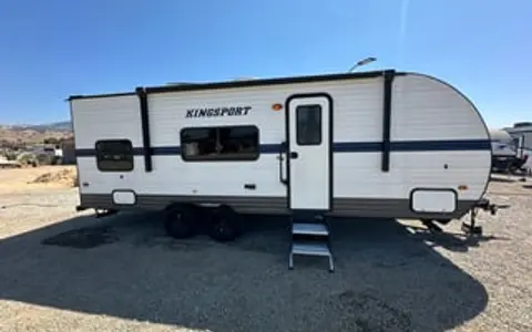 Sleeps 8 - New Travel Trailer Kingsport