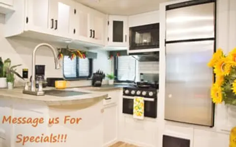 Weekend Getaway Special! (GWTX 1369)