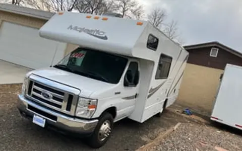 2017 Thor Motor Coach Thor Majestic