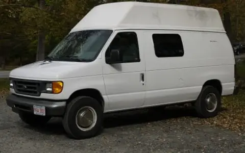 Betty Belair 2003 Ford E350