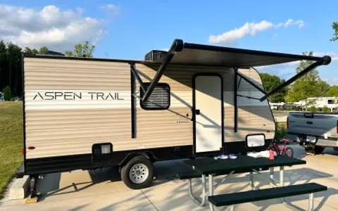 2022 Aspen Trail LE 17BH - Delivery Available
