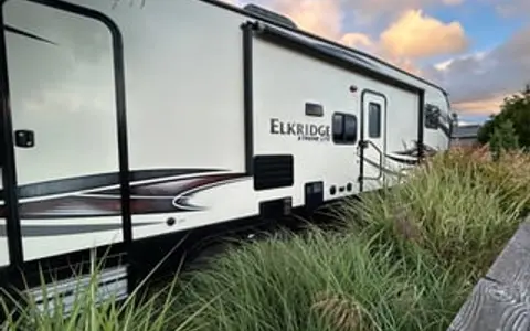 2016 Heartland ElkRidge E326