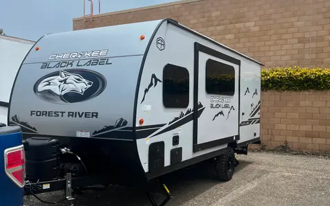New 2025 black label delivered and fully setup