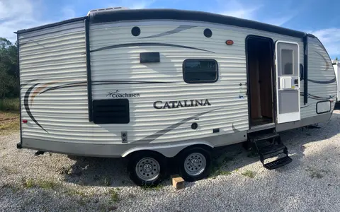James's Coachmen Freedom Catalina Travel Trailer