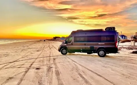 NEW! 2022 Thor Sequence 20J Luxury Family Adventure Van - Sleeps 4!