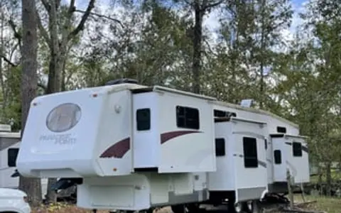2007 Fairmont Country Manor 100178