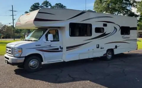 2016 Coachmen RV Freelander 27QB Chevy 4500