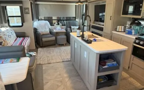 2023 Forest River Salem Platinum 32RETX TT