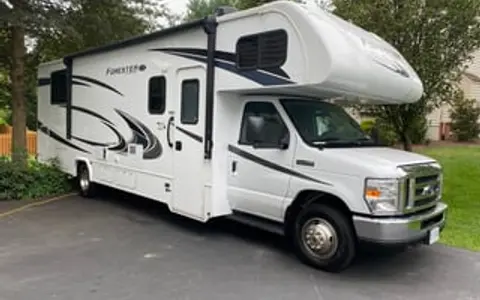 “VROOMY” Is Ready For Your Family Get Away!!!