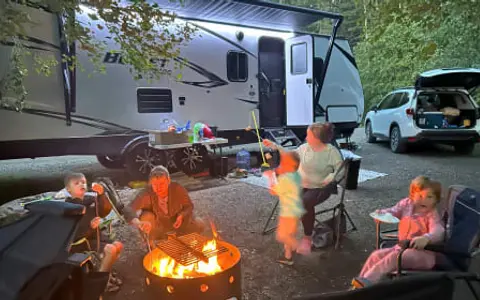 Montana Family Adventure Trailer | Delivery Available | Sleeps 8