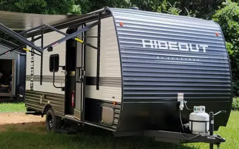 Cozy Camper fully equipped for your stay