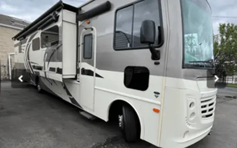 2021 Holiday Rambler Admiral 35R