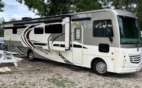 2021 Holiday Rambler - Modern, Spacious Class A ready for great memories
