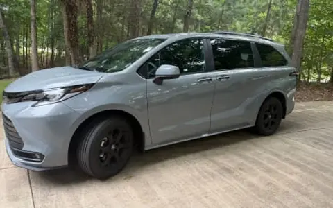 35 mpg Sienna camping conversion