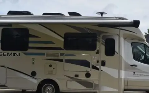 2018 Thor Motor Coach r23