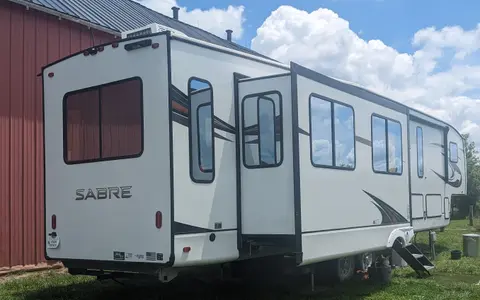 Mike's Forest River Sabre Fifth Wheel