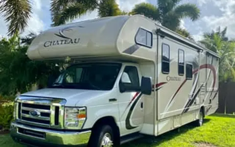 2018 BEAUTY Thor Motor Coach Chateau 29G