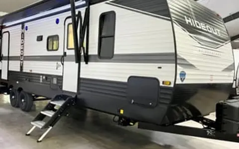 2022 Keystone Hideout