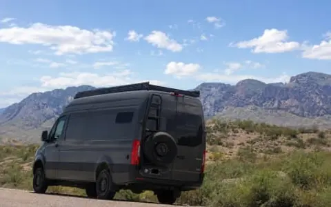 VanLuxe | Luxury Class B Camper Van • Houston • Boutique Hotel on Wheel