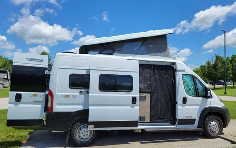 Brandon's Winnebago Solis Class B