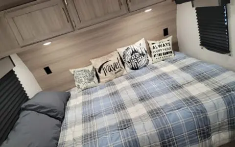 BOOK THE NEWEST TRAILER ON OUTDOORSY! "2026 BUNKHOUSE FULLY LOADED"