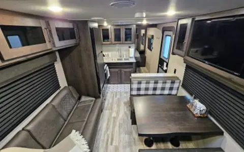 The Cozy KC - 2022 Grand Design Transcend Xplor