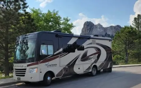 2018 Coachman Mirada 29FW