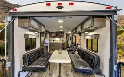 Toy Hauler with King Size Bed!
