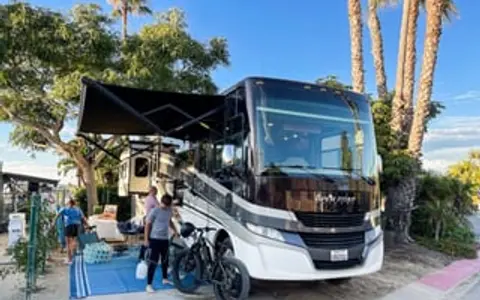 MEMORY MAKER: 2020 Tiffin Open Road - GlampersCA