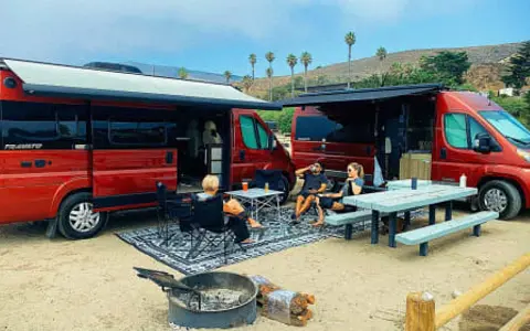 ZEPPELIN 1: 2020 Winnebago Travato 59G