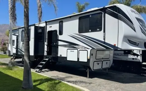 2 BEDROOM AND 2 BATH - Delivered & Setup!