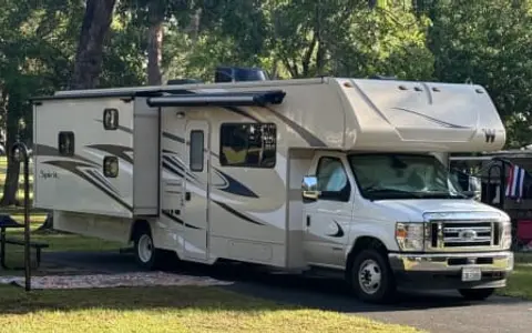 "YoYo" - Your Retreat on Wheels