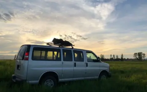Flathead Valley 12 Passenger Van
