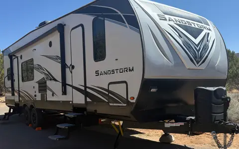 The Luxe Basecamp
