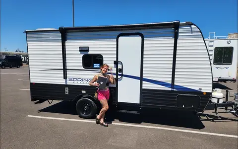 Miss Me’s Travel Trailer